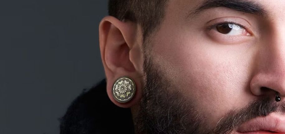 Guide sur les Piercings en Bois : Avantages et Entretien