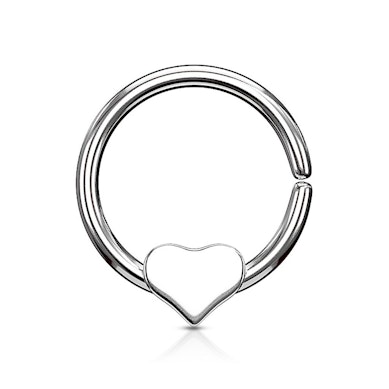 Anneau avec un coeur amovible