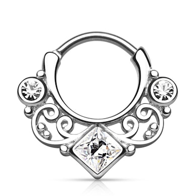 Septum avec torsions et pierre carrée