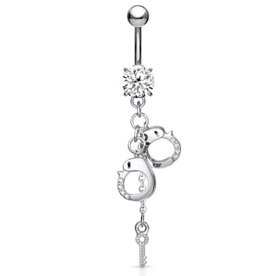 Piercing pour le nombril avec menottes