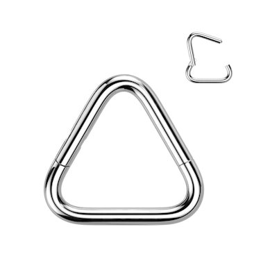 Anneau segment en titane et forme de triangle