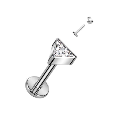 Labret en titane avec filetage interne et pierre triangulaire