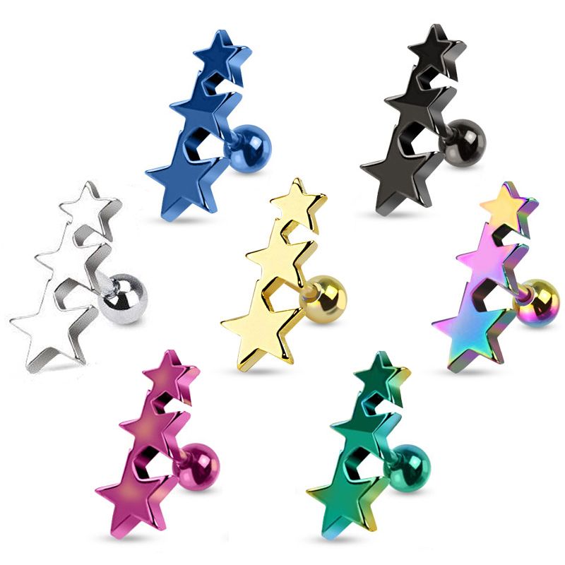 Piercing pour l'oreille avec 3 étoiles alignées