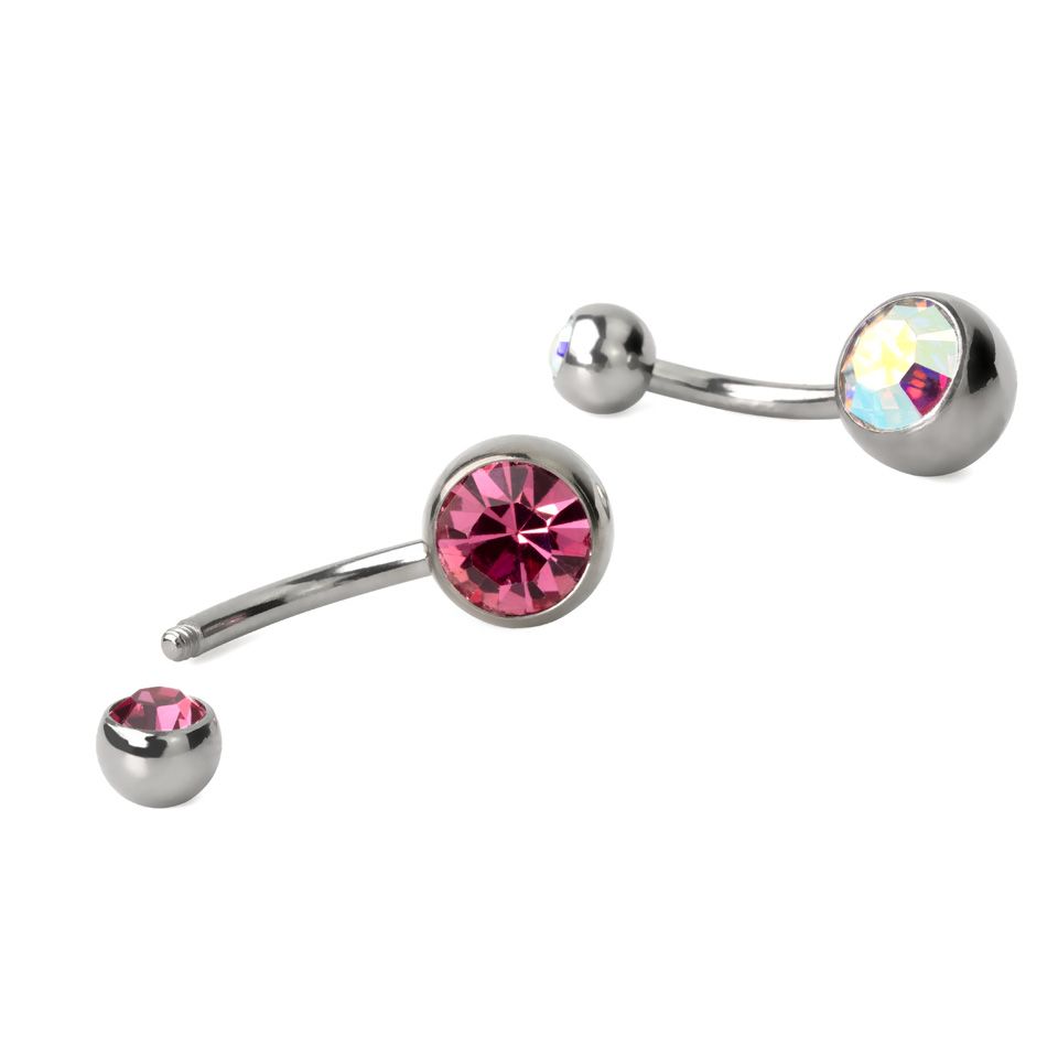 Piercing pour le nombril avec boule incrusté