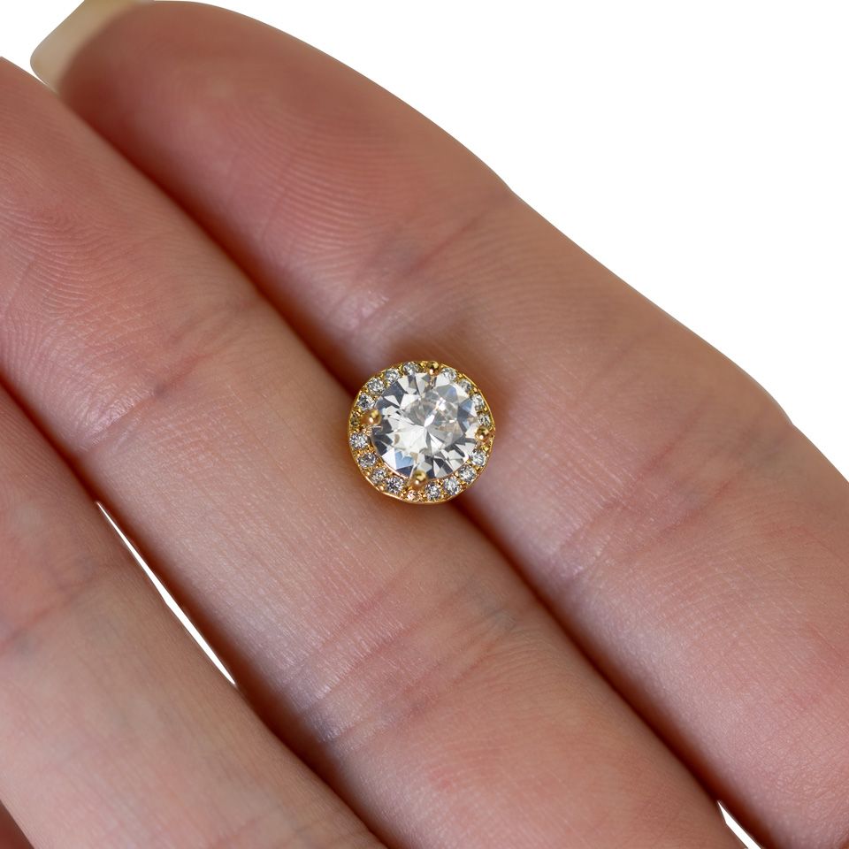 Piercing microdermal de forme ronde avec choix de pierre colorée à facettes