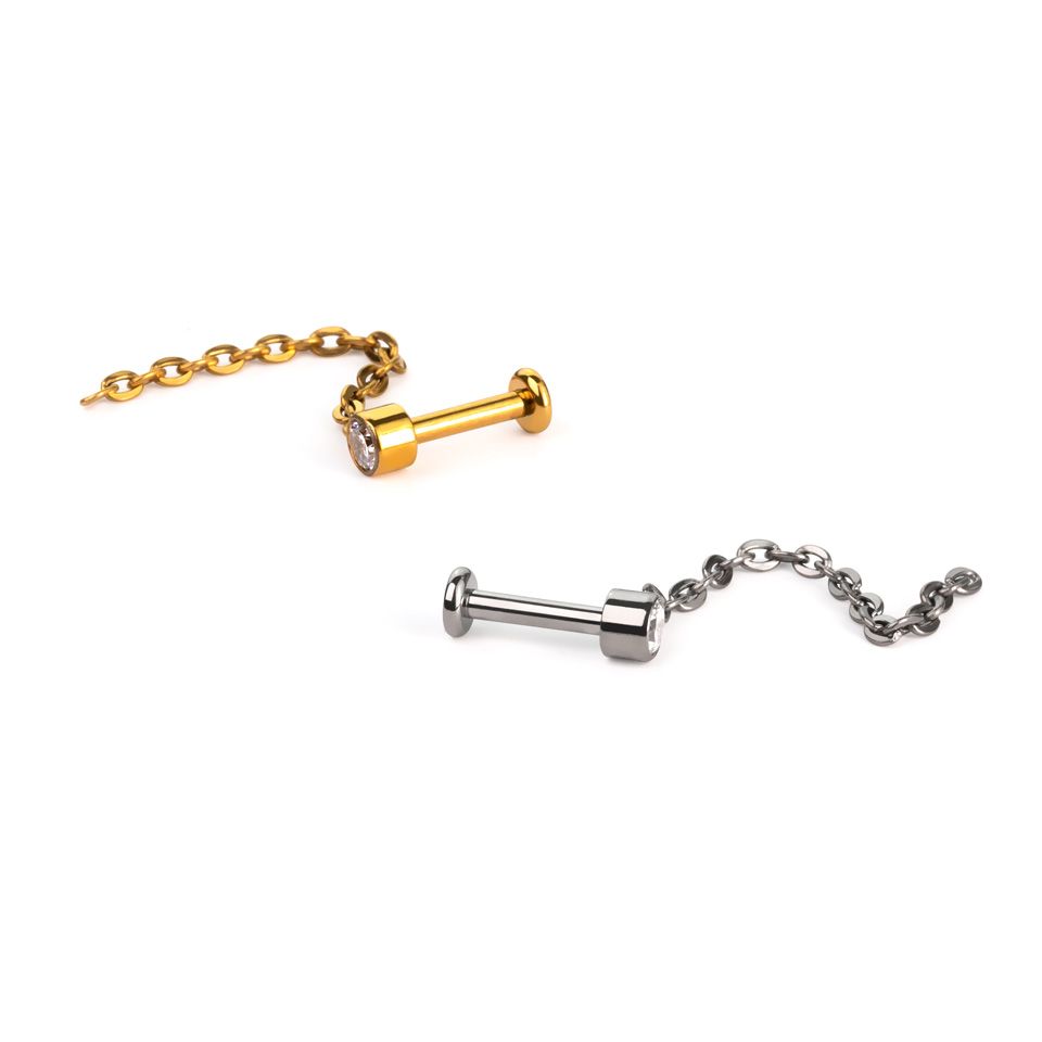 Labret subtil en titane avec une pierre sertie et une chaîne pendante