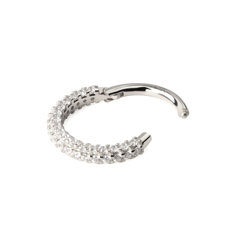 Anneau à charnière en or 14K orné de pierres en zircone