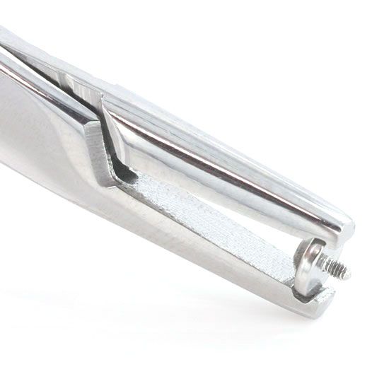 Pince pour disque d'ancre micro-dermale