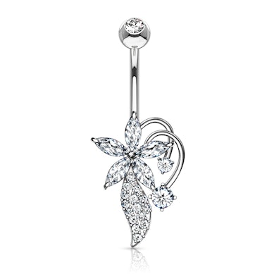 Piercing pour le nombril avec fleur de vigne