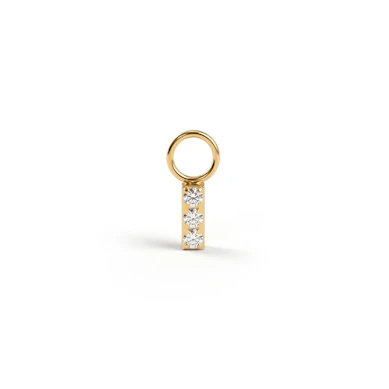 Charm en titane avec trois pierres