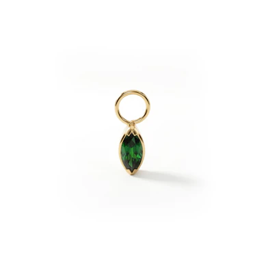 Charm en titane avec pierre taille marquise