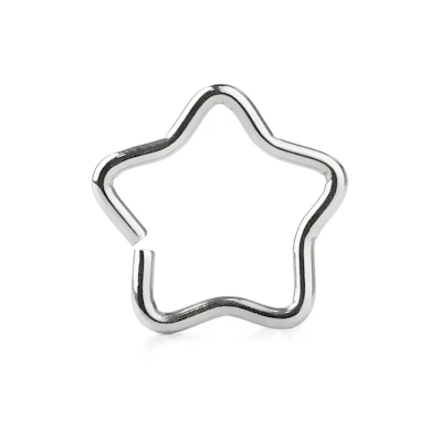 Piercing pour l'oreille en forme d'étoile