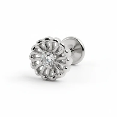 Labret en titane avec une fleur subtile