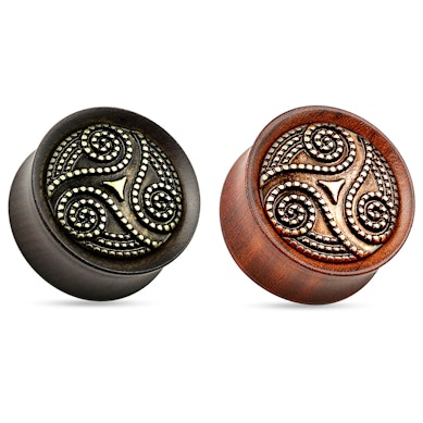 Plug en bois avec un motif tribal