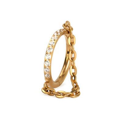 Anneau segment orné de pierres avec une chaîne