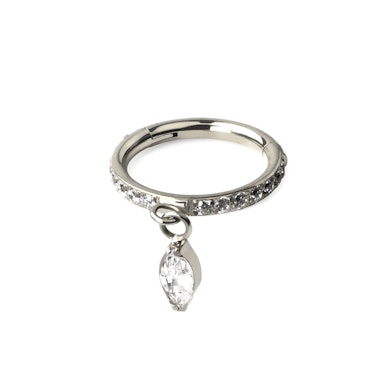 Anneau segment en titane orné de pierres et pendentif taille marquise