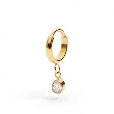 Anneau en titane avec breloque en forme de goutte