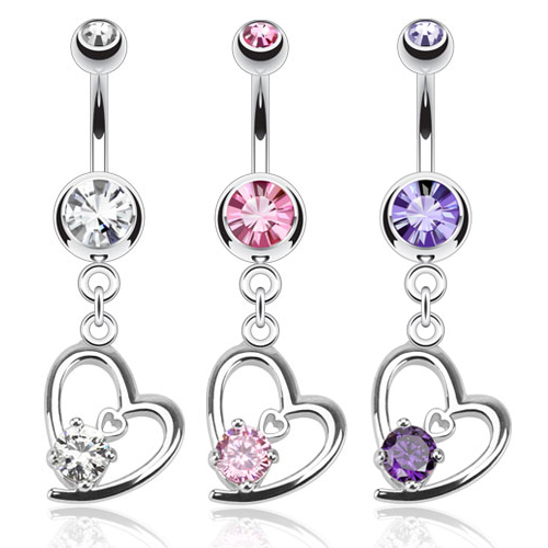 Piercing pour le nombril avec pendentif coeur