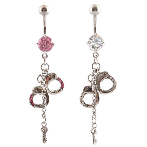 Piercing pour le nombril avec menottes