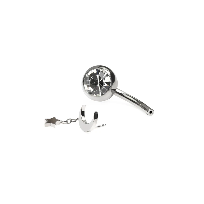 Piercing pour le nombril en titane avec une étoile pendante et une lune