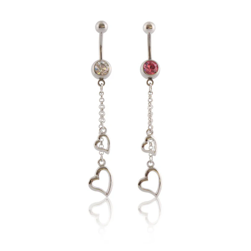 Piercing pour le nombril avec cœur et chaine en pendentif