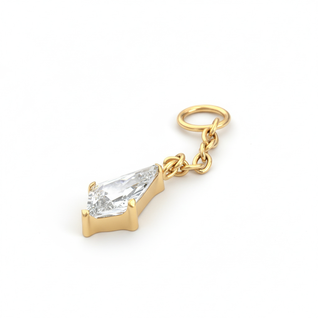 Charm avec une pierre en forme de diamant