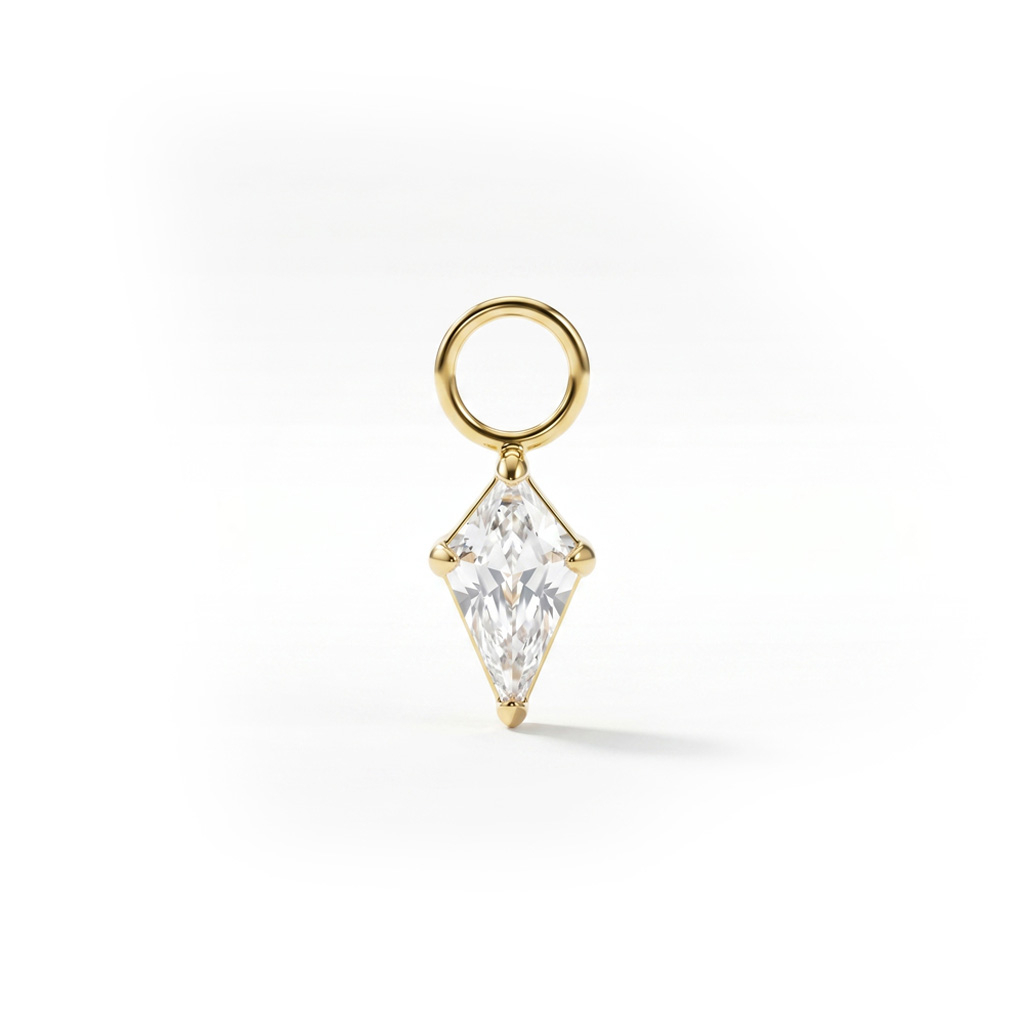 Charm en titane avec pierre en forme de diamant