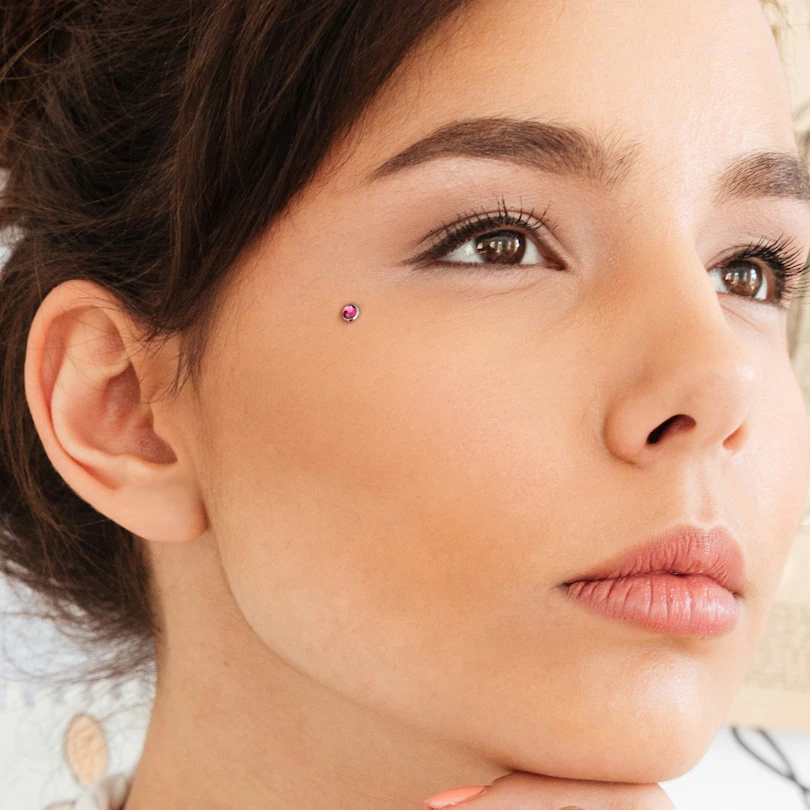 Top microdermal avec couleur au choix