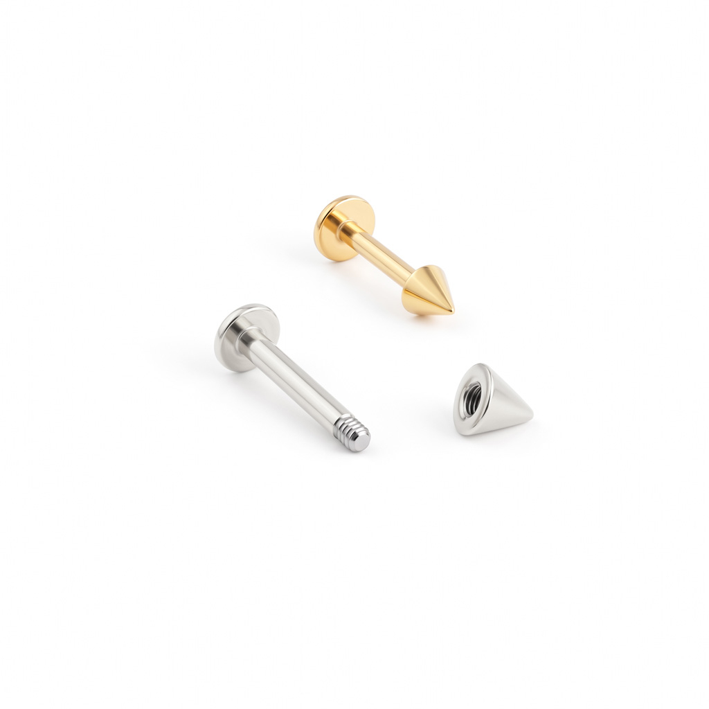 Labret en plusieurs couleurs avec des pointes