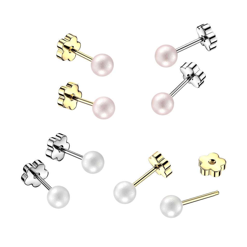 Boucles d'oreilles avec une perle et un fermoir fleur