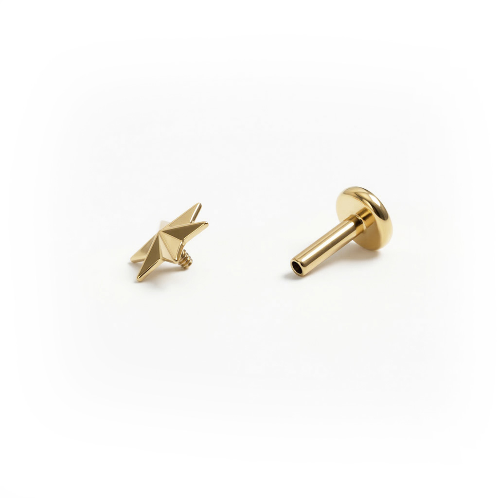 Labret en titane et étoile à facettes