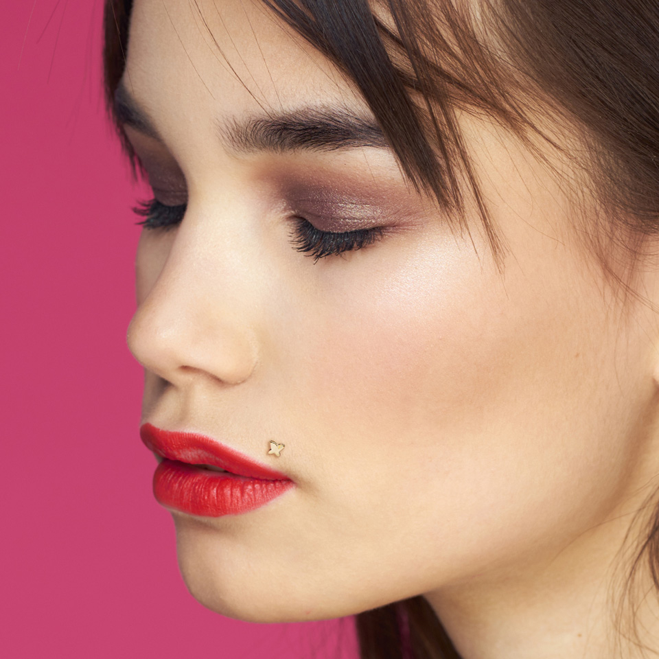 Labret avec un papillon en or 14 carats et une tige en PTFE