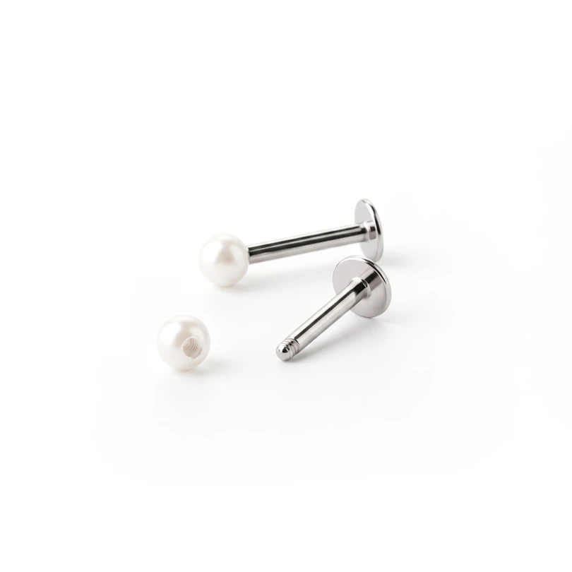 Labret perle en acrylique avec couleur au choix