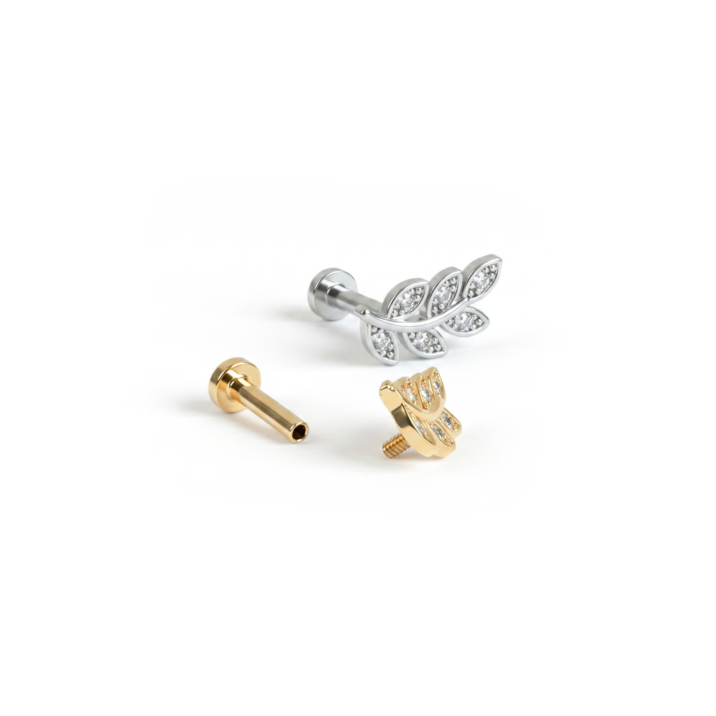 Labret avec filetage interne et une feuille ornée de pierres
