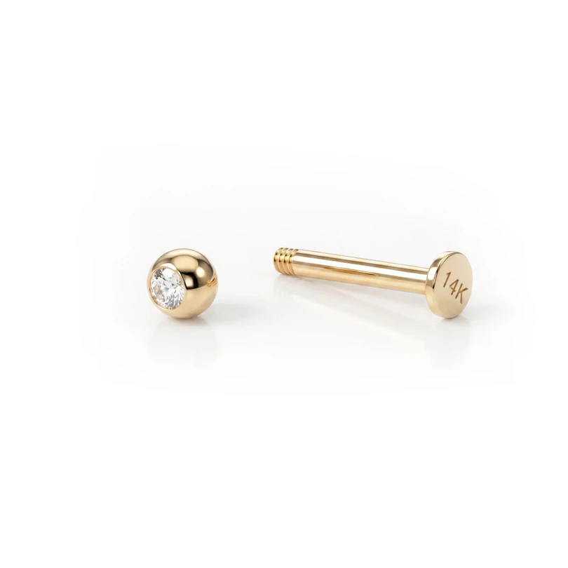 Labret en or 14K avec une pierre incrustée