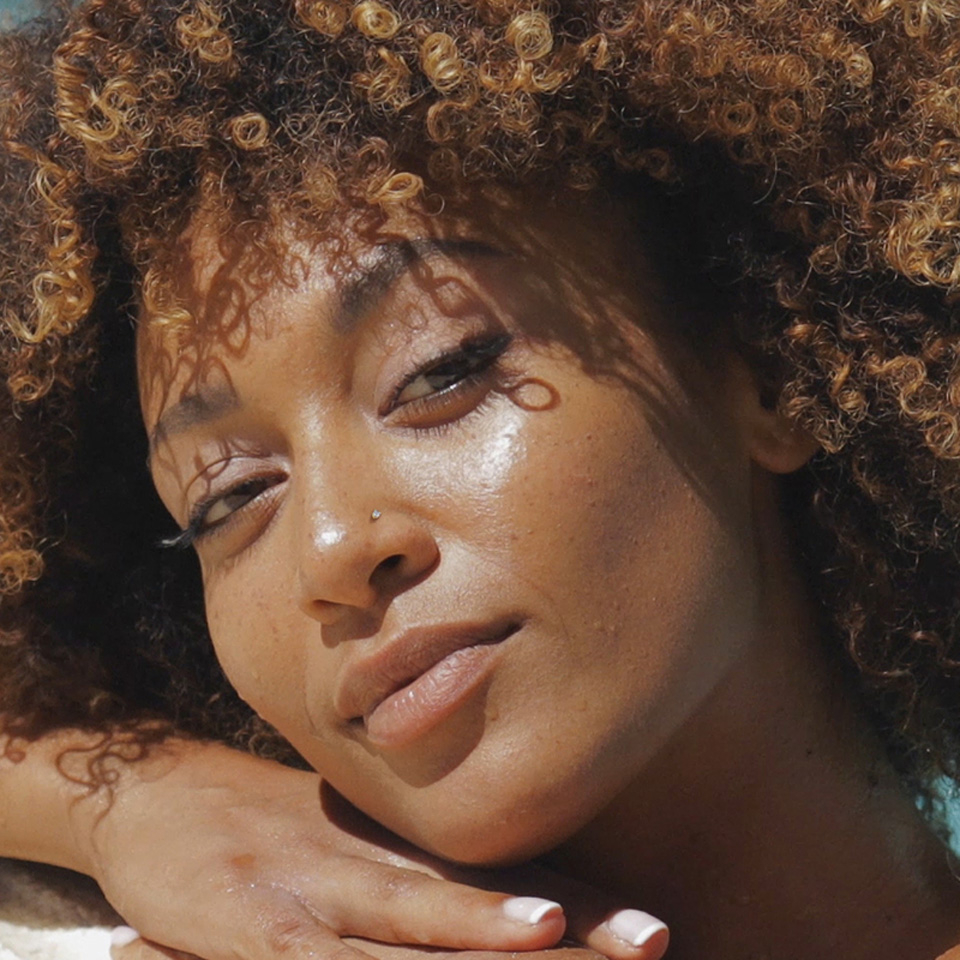 Tige de nez en or 14 carats avec pierre taillée en facettes