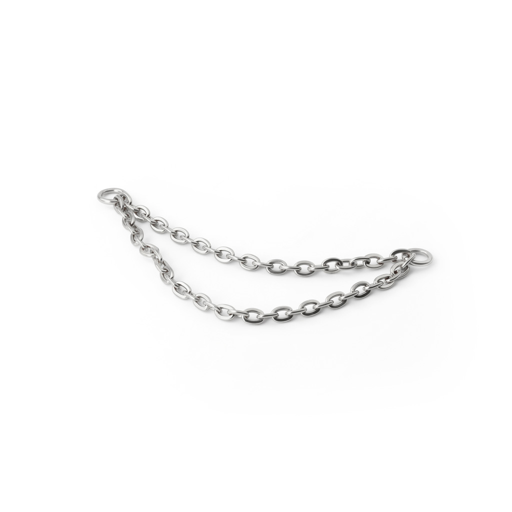 Double chaîne en titane pour relier les piercings