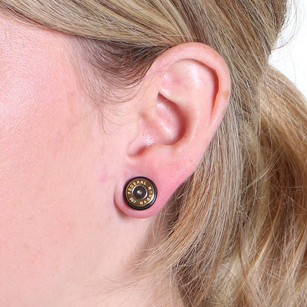 Plug en forme de cartouche de fusil