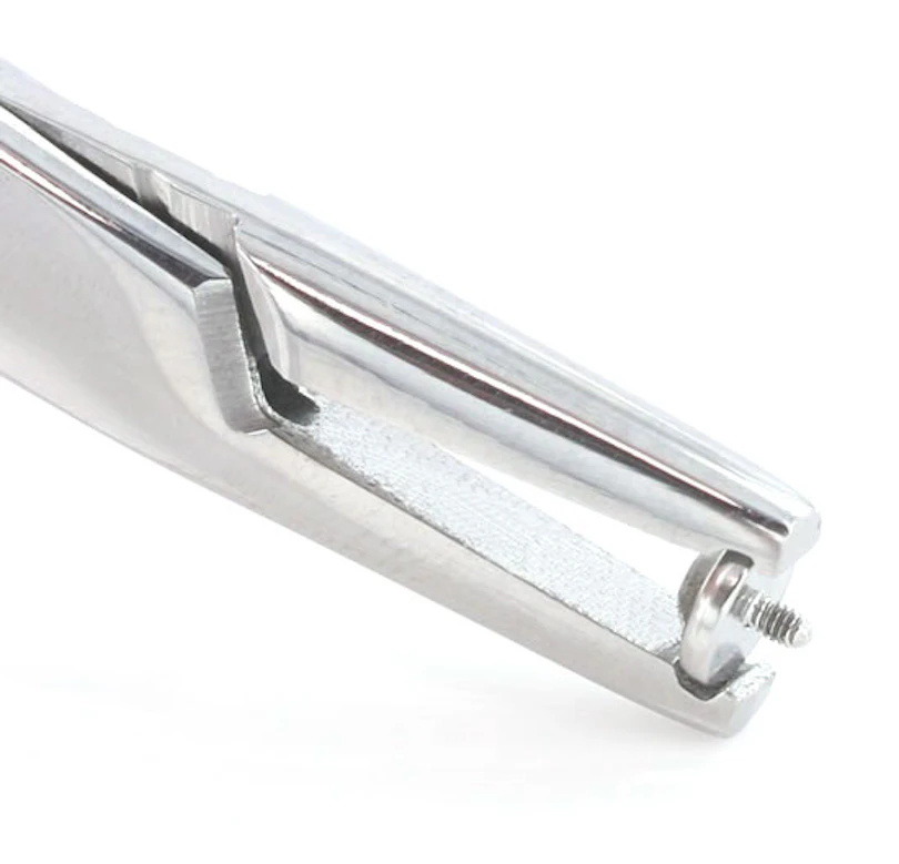 Pince pour disque d'ancre micro-dermale