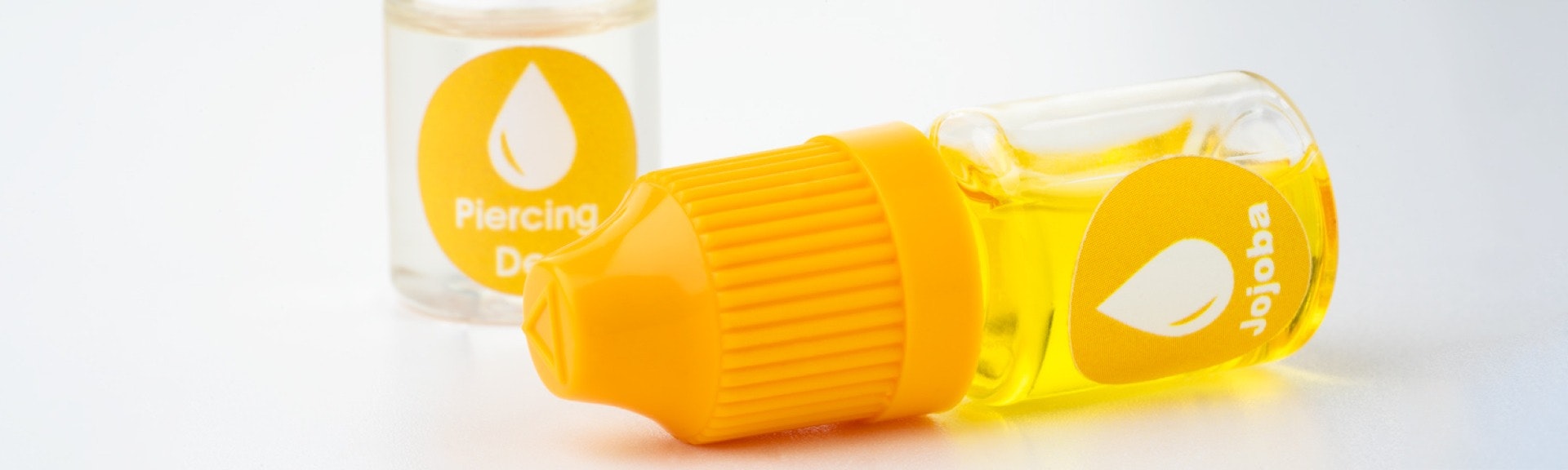 Guide sur les Soins Post-Piercing Guide sur les Soins Post-Piercing