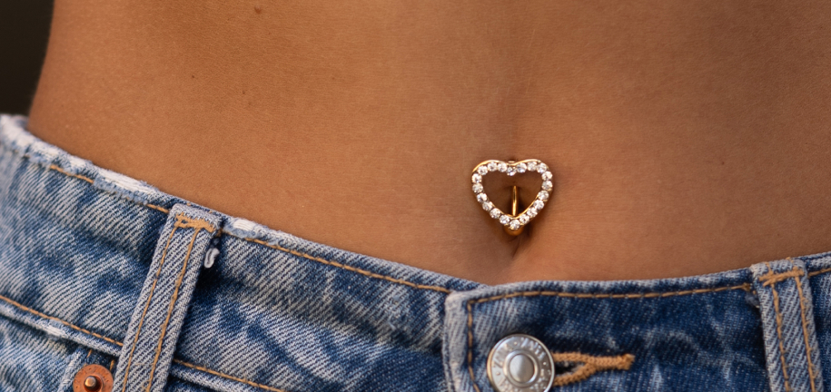 Conseils pour la cicatrisation d'un piercing au nombril